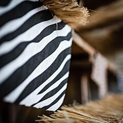 Seeprakuviollinen kaitaliina Jungle Safari juhlateemasta