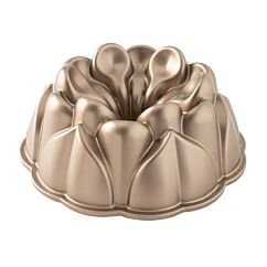 Nordic Ware Bakform - Magnolia Bundt Pan, 2,4 L