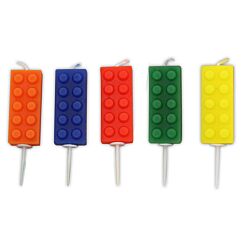 Kakkukynttilät jotka ovat palikan-muotoiset, 5 kpl.