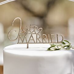 Cake topper av trä - Just Married, 15cm