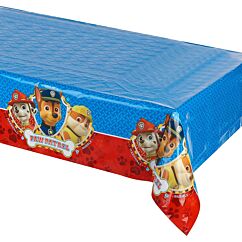 Muovinen Pöytäliina, Ryhmä Hau, Vainu, Samppa ja Rollen kuvalla.